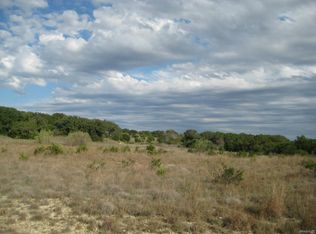 213 Sweet Clover Dr, Spring Branch, TX 78070