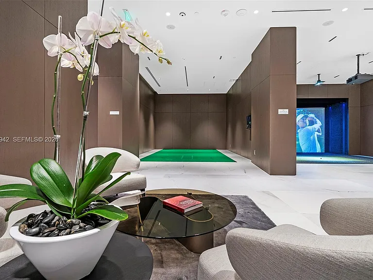 300 Biscayne Boulevard Way #1605 — Photo 37