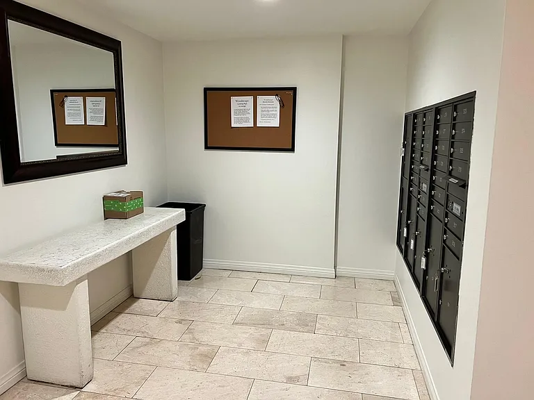 11628 Montana Ave #207 — Photo 38