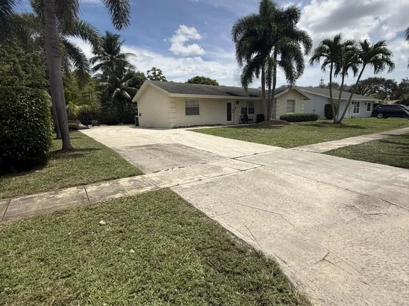 4821 Poseidon Place, Lake Worth, FL 33463
