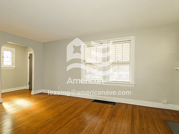 4-Living Room