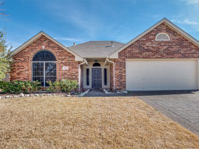 526 Meandering Way, Midlothian, TX, 76065