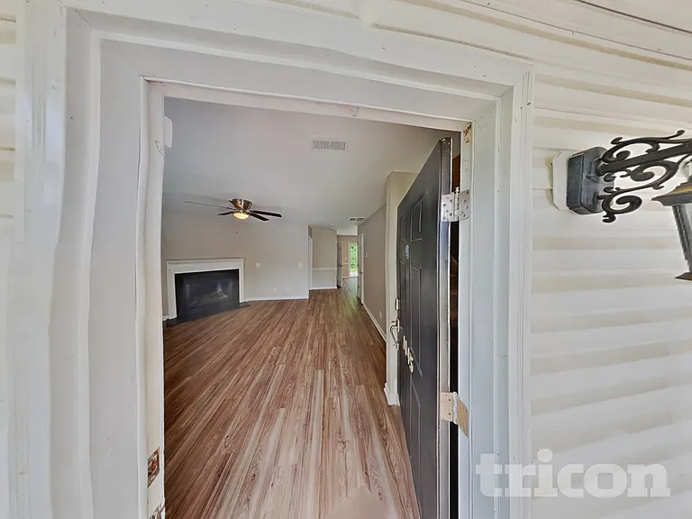 1145 Langston Dr — Photo 17