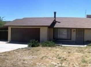 49187 Tamarisk Dr, Morongo Valley, CA 92256