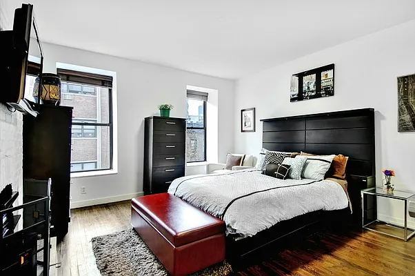 Sold by Keller Williams NYC | media 3