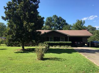 714 E 5th St, Waldron, AR 72958