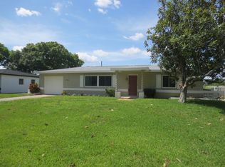 5995 51st Ave N, Kenneth City, FL 33709