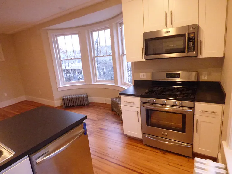 1960 Biltmore St NW #3 — Photo 6