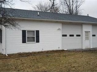 52798 N Us Highway 131, Three Rivers, MI 49093