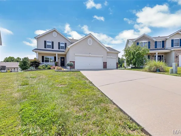 46 Red Brook Ct, O'Fallon, MO 63366