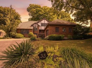 33 Walnut Dr, Guelph, ON N1E 4B4