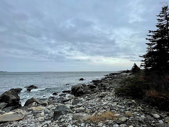 5th image of 627 Long Cove Rd
