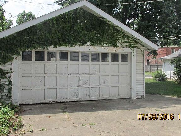 2nd image of 1405 W North St
