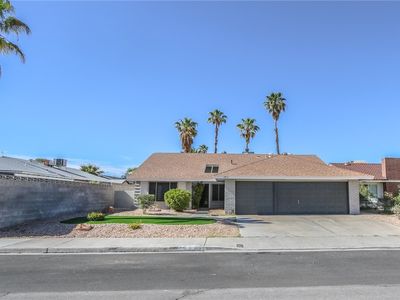 6842 Greengrove Dr, Las Vegas, NV, 89103
