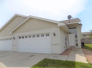 1375 Peitz Ave, Waconia, MN 55387