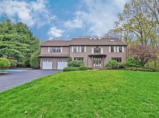 41 Magnolia Rd, Sharon, MA 02067
