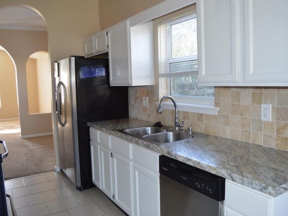 5th image of 8309 Mistwood Cir N