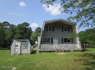 176 E Inlet Cir, Hertford, NC 27944