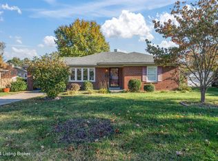 4703 Lynn Lea Rd, Shively, KY 40216