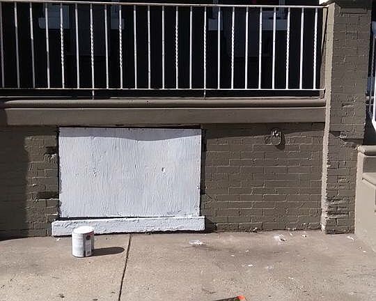 4th image of 3738 N Delhi St