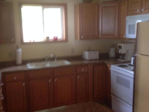 4th image of 44760 Crimson Dr