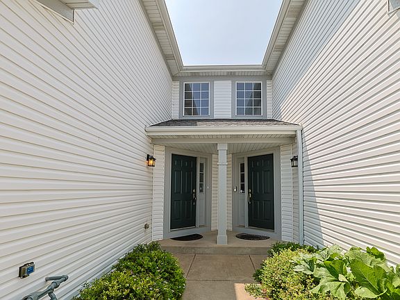 3rd image of 1272 Appaloosa Way