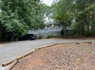 6468 Parton Ct APT B, Peachtree Corners, GA 30092