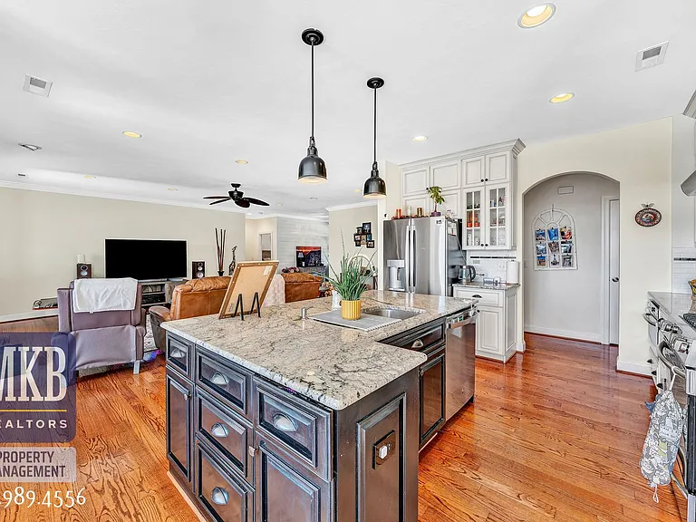 7621 Nandina Dr — Photo 17