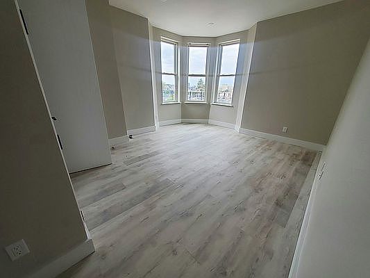 2nd image of 739 6th Ave #4C