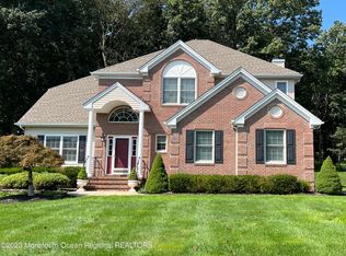 10 Highland Dr, Jackson, NJ 08527