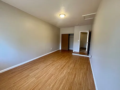 ** Move in Special** Spacious 3 bedroom, 1 bath Lakewood duplex with fenced in backyard available! Photo 1