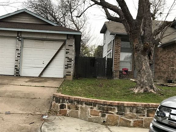 2nd image of 4611 Poppy Dr E