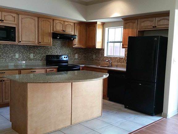5th image of 3705 Pearl Trl