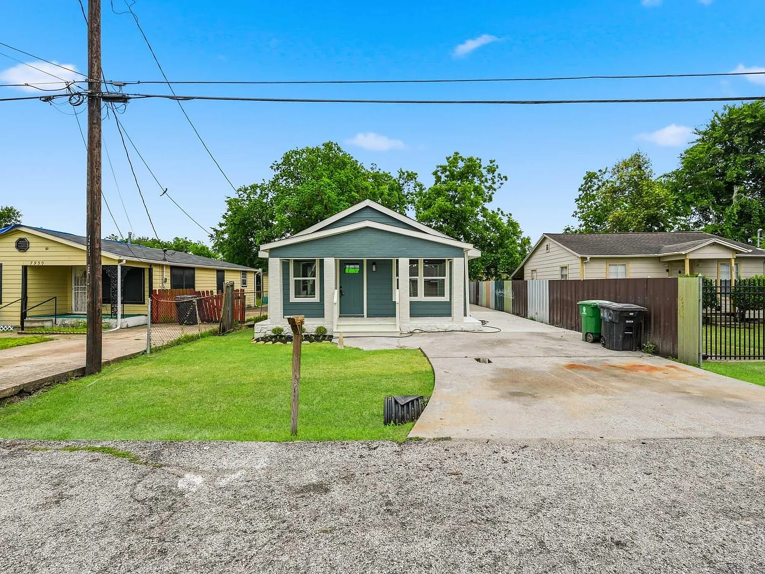 4 bed, 2.5 bath, 1992 sqft, $1,950 — Photo 4