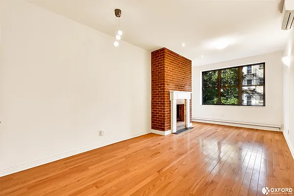 Rented by Oxford Property Group | media 20