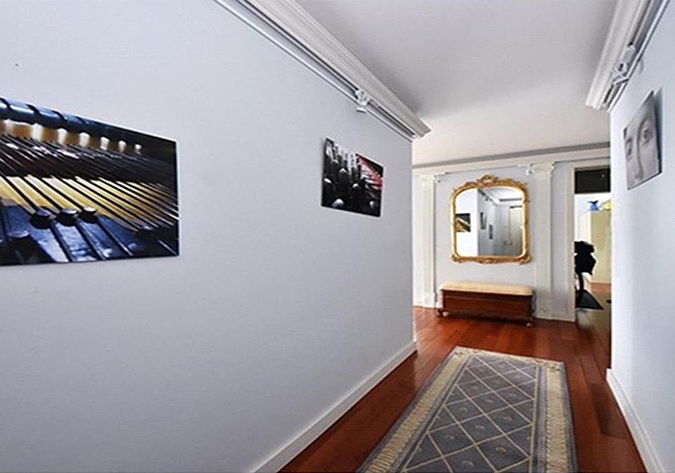 1st image of 150 W 56th St APT 4410