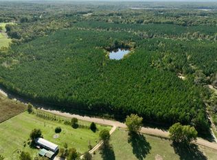 Connie Smith Rd, Selmer, TN 38375