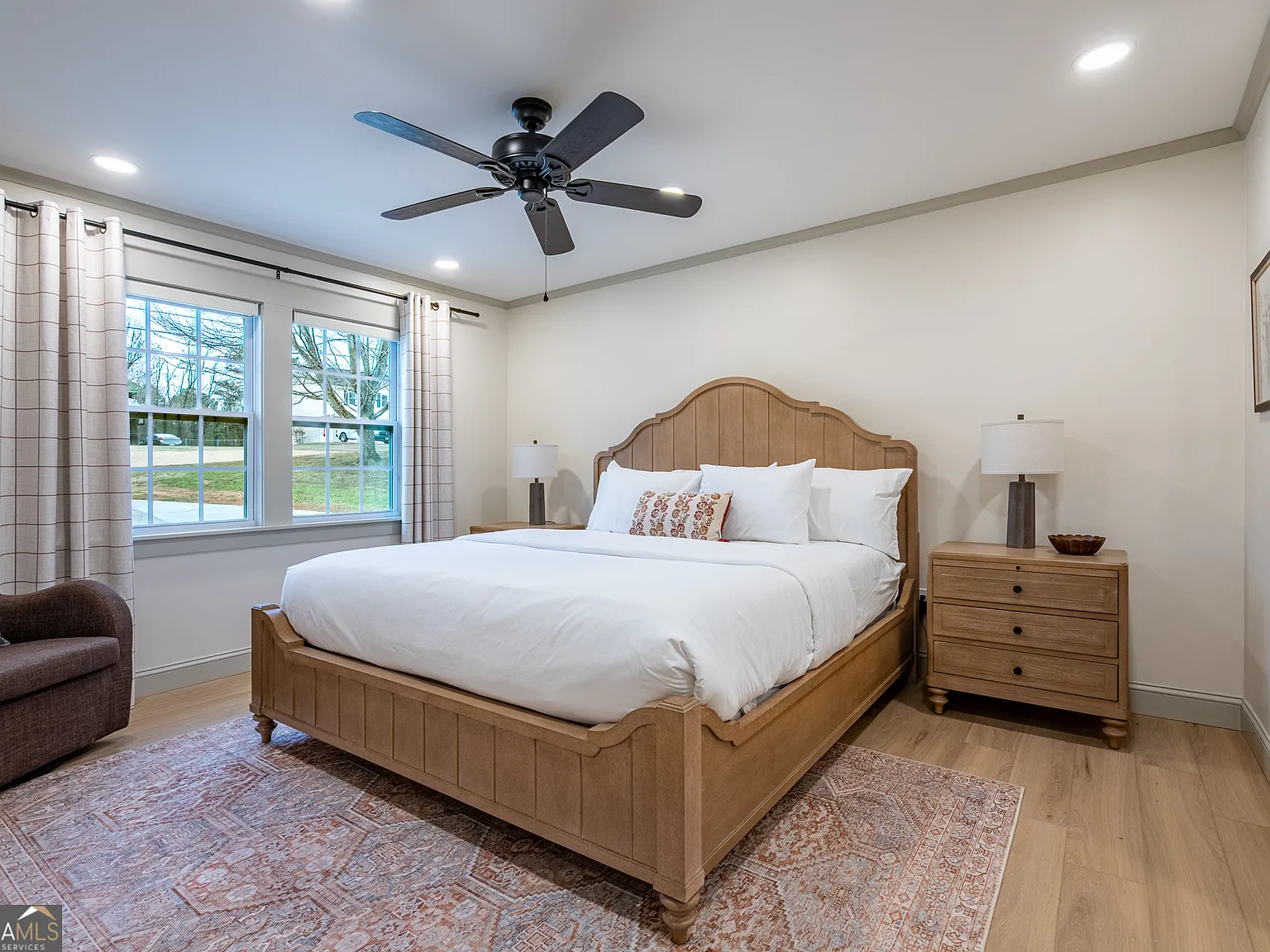 3 bed, 3.0 bath, $6,471 — Photo 3