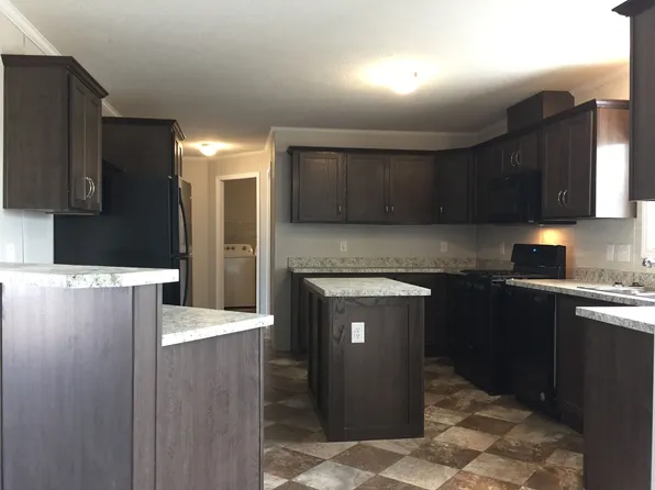 13736 Alabama Dr, Eagle, MI 48822