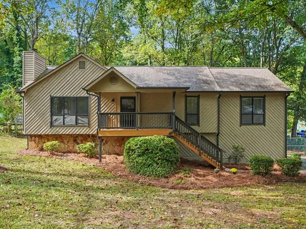 3963 Viewpoint Ct, Marietta, GA 30066