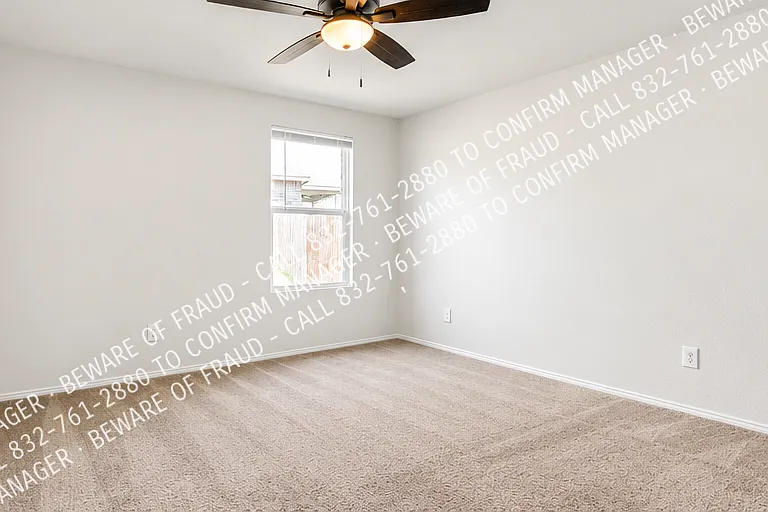 1128 Foxglove Ln — Photo 27