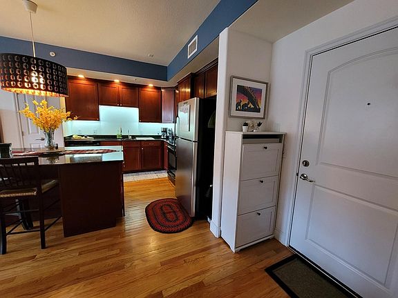 Entry & Kitchen
