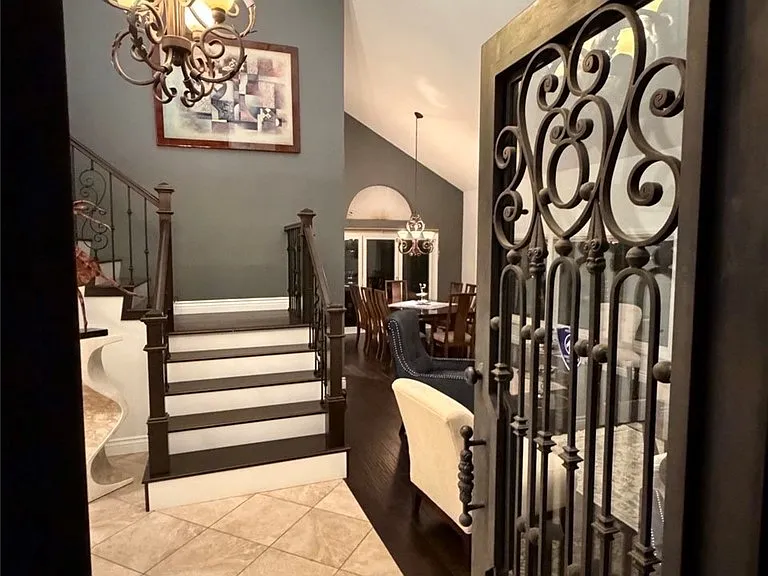 16 Sand Point — Photo 2