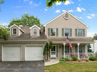 105 Ravenwood Blvd, Barnegat, NJ 08005