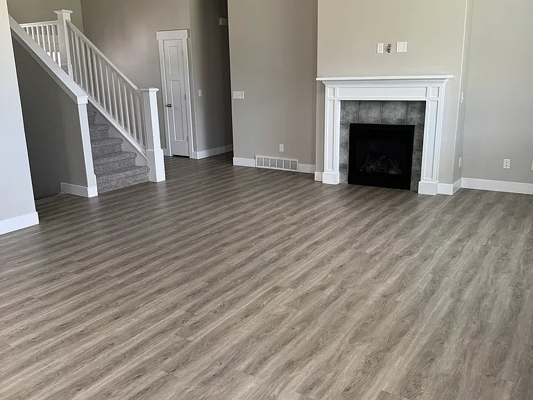 1535 Birch Way — Photo 3