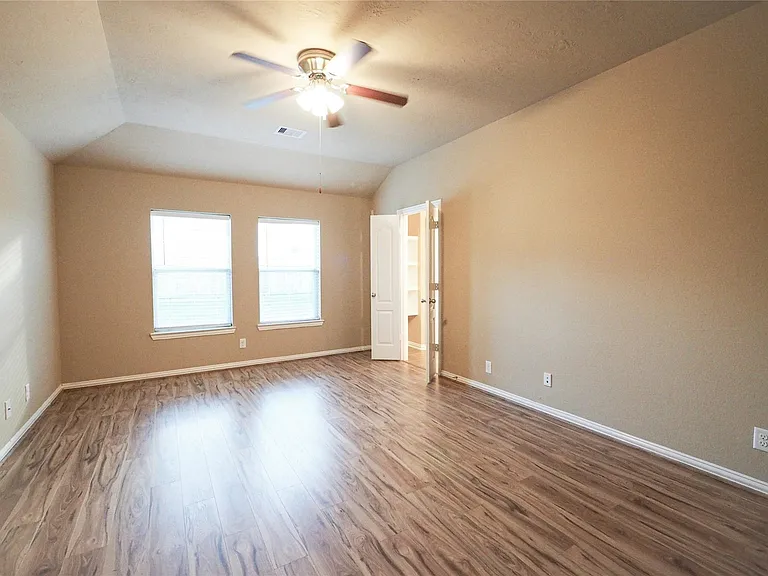 2434 Horned Owl Dr — Photo 13