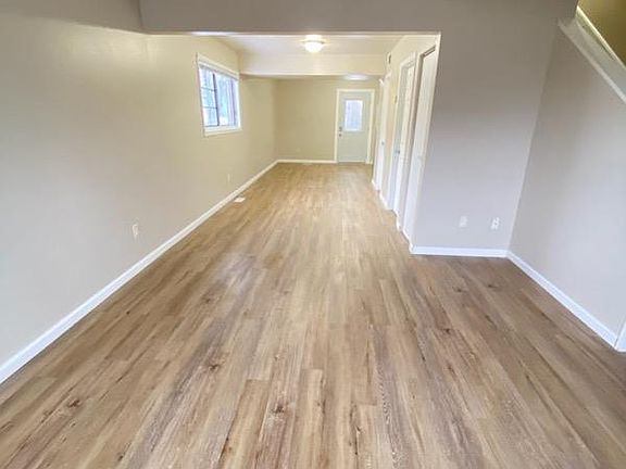 2nd image of 5807 Creekview Ct W #5807