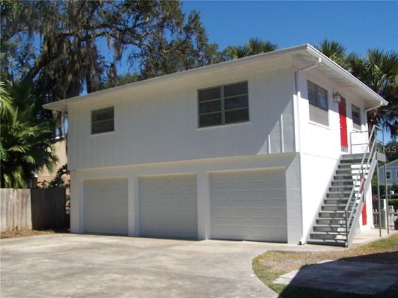 5th image of 609 Woodlawn Blvd #607