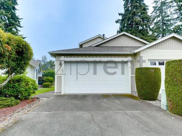 12421 63rd Ave E, Puyallup, WA 98373