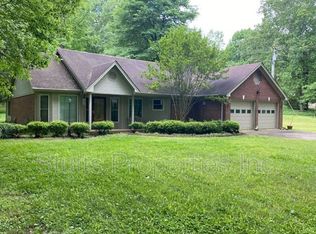730 Sky Park Rd, Florence, AL 35634